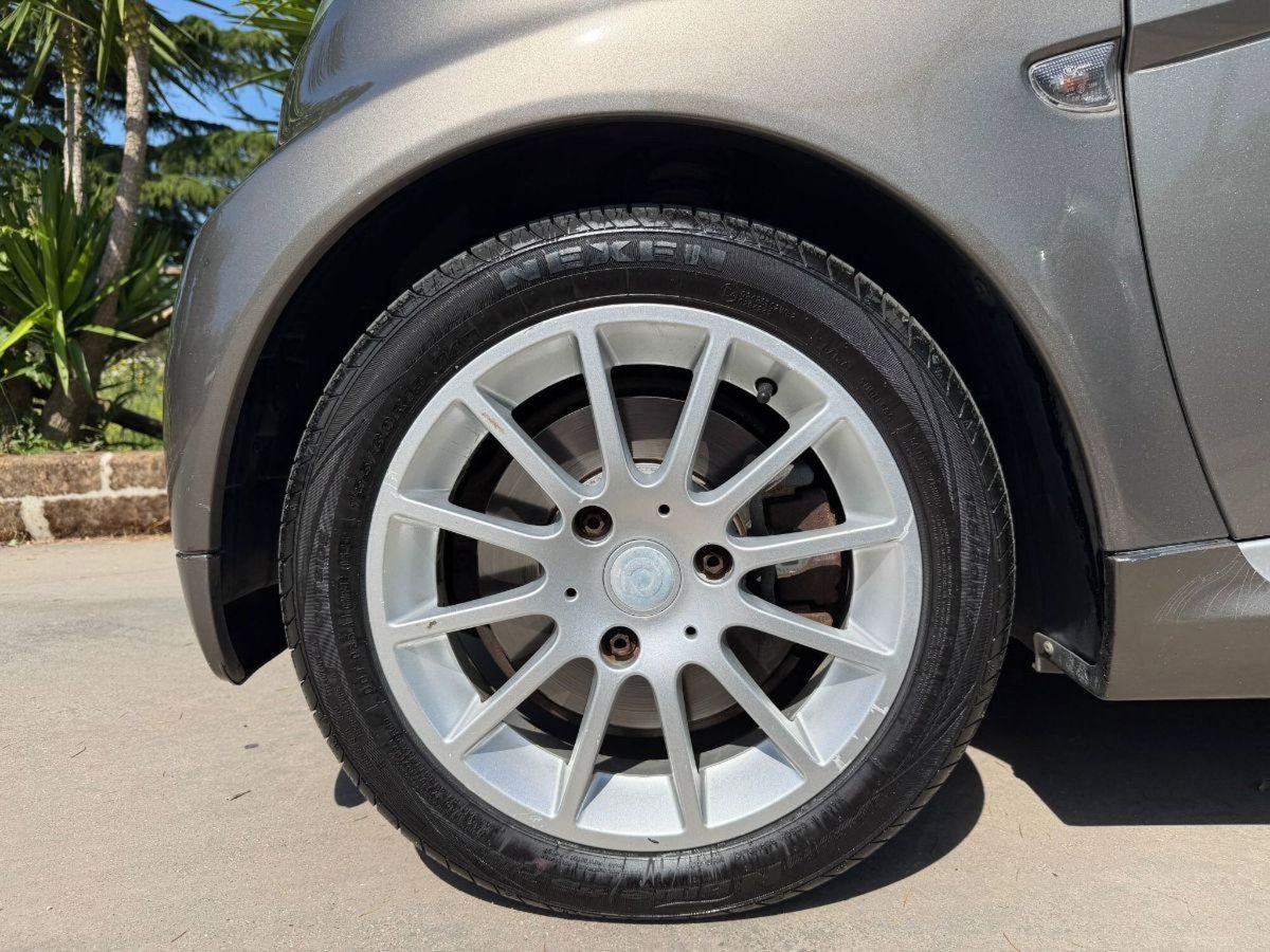 smart Fortwo 800 33 kW coupé passion cdi (16)