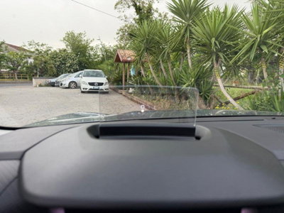 Citroen C4 PureTech 130 S&S Shine (13)