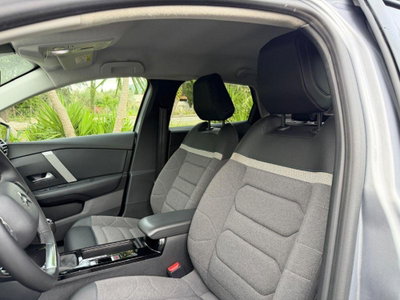 Citroen C4 PureTech 130 S&S Shine (8)