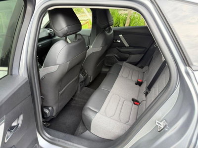 Citroen C4 PureTech 130 S&S Shine (9)