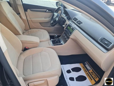 Volkswagen Passat Variant 2.0 TDI Highline BlueM.Tech. (11)
