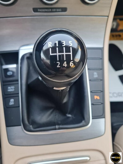 Volkswagen Passat Variant 2.0 TDI Highline BlueM.Tech. (16)