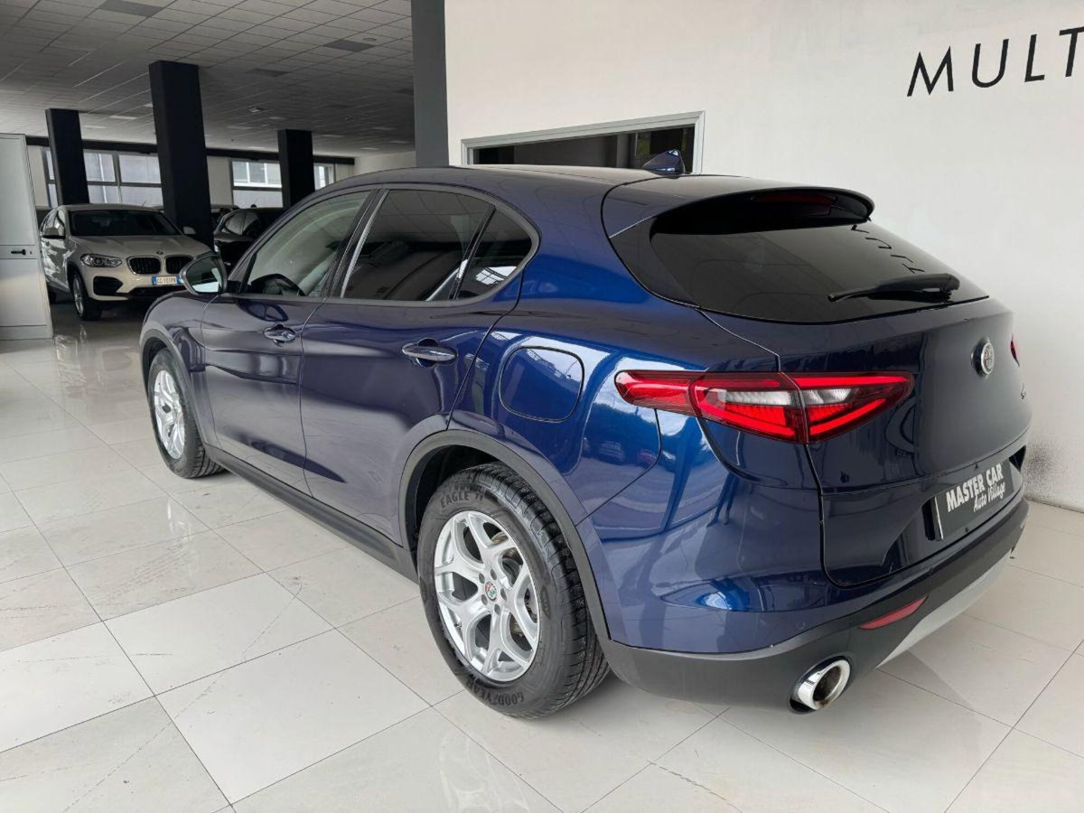 Alfa Romeo Stelvio Stelvio 2.2 Turbodiesel 160 CV AT8 RWD Sprint (2)