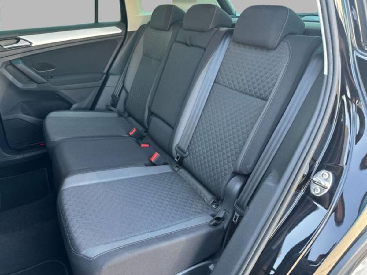 Volkswagen Tiguan 2.0 TDI SCR Business BlueMotion Technology (12)