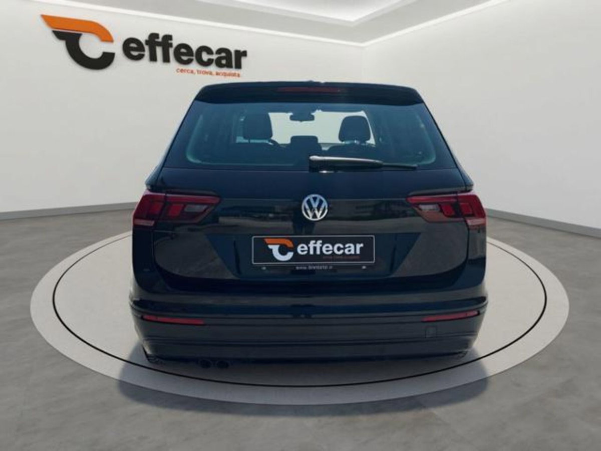 Volkswagen Tiguan 2.0 TDI SCR Business BlueMotion Technology (5)