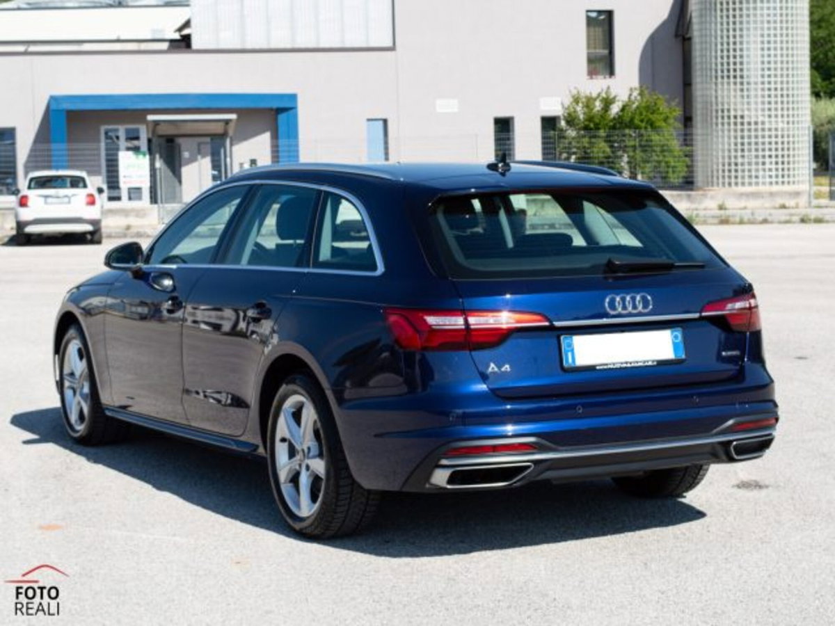 Audi A4 Avant 40 2.0 tdi mhev Business Advanced quattro 204cv s-tronic (17)