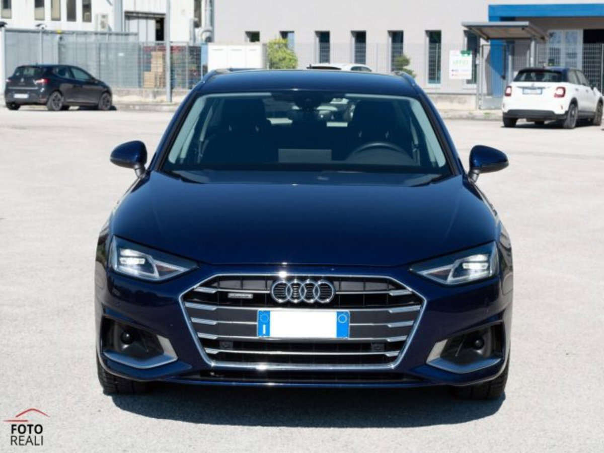Audi A4 Avant 40 2.0 tdi mhev Business Advanced quattro 204cv s-tronic (2)