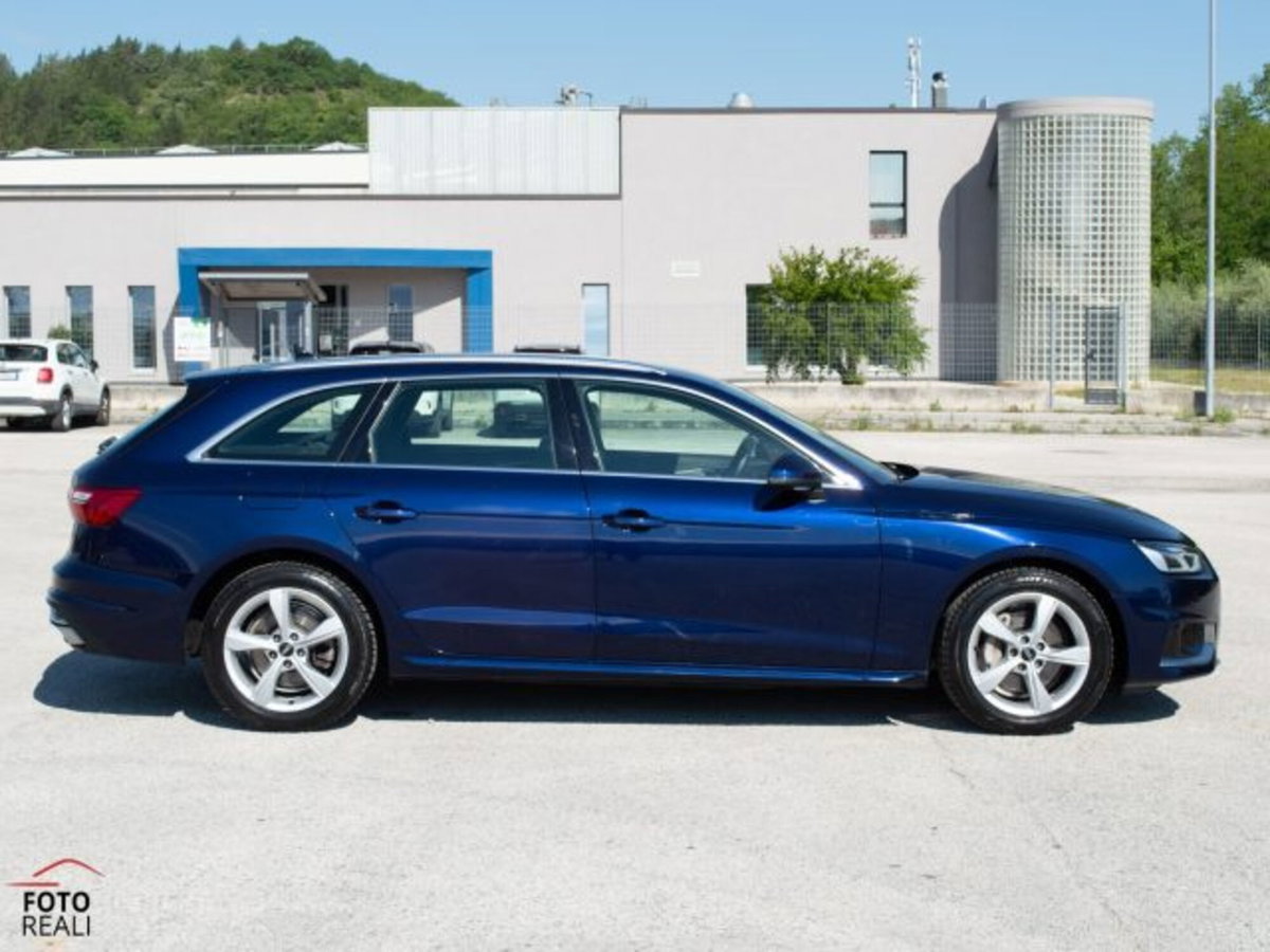 Audi A4 Avant 40 2.0 tdi mhev Business Advanced quattro 204cv s-tronic (7)