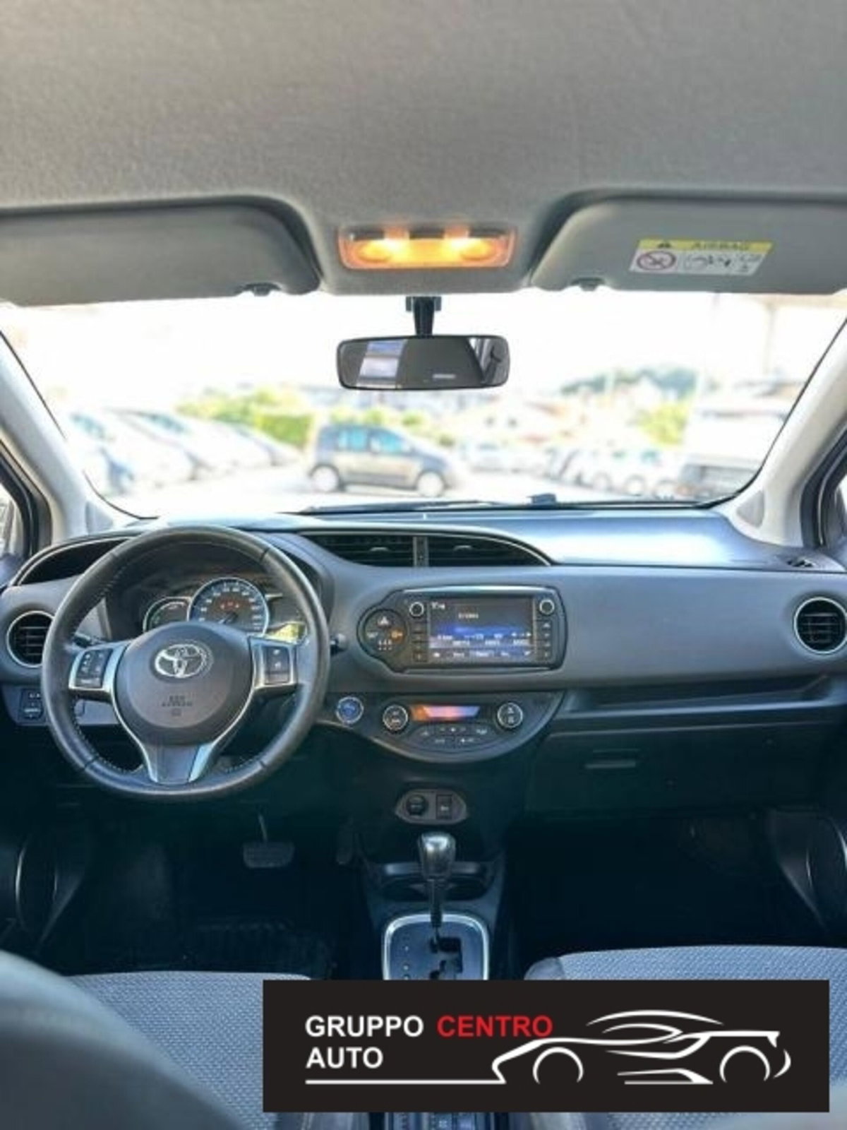 Toyota Yaris 1.5 Hybrid 5 porte Active (16)