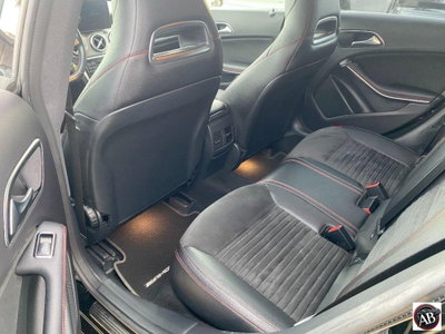 Mercedes-Benz CLA Shooting Brake 220 d Automatic Sport (17)
