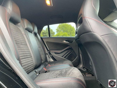 Mercedes-Benz CLA Shooting Brake 220 d Automatic Sport (20)