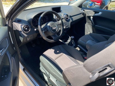 Audi A1 1.2 TFSI Ambition (11)
