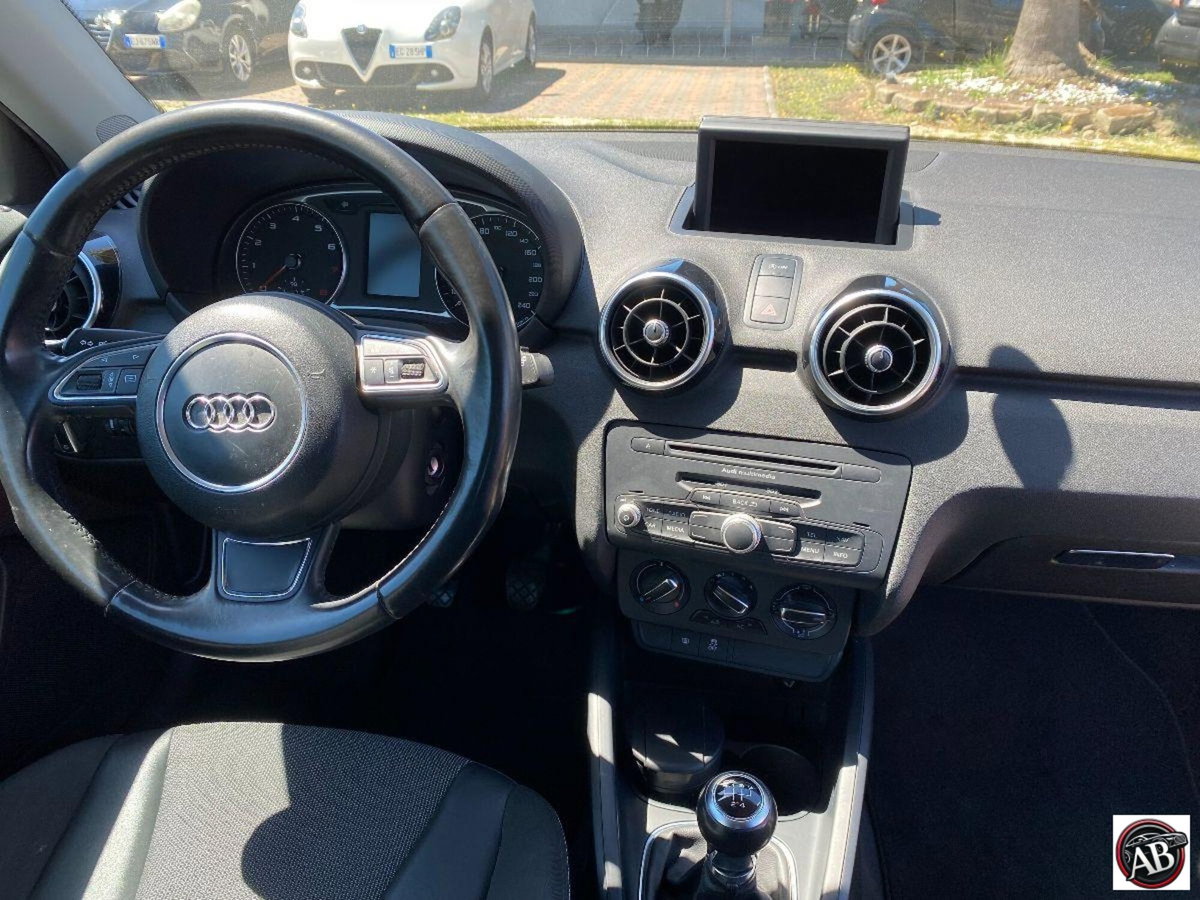Audi A1 1.2 TFSI Ambition (13)