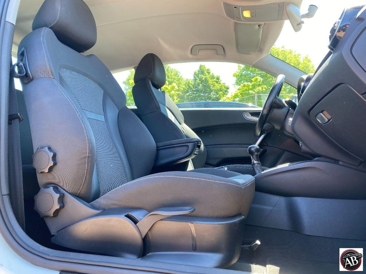 Audi A1 1.2 TFSI Ambition (15)