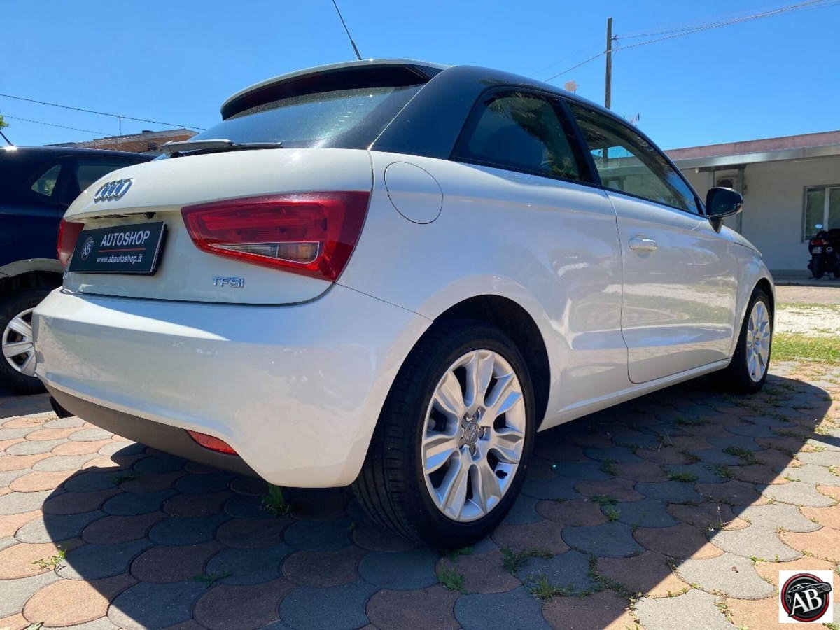 Audi A1 1.2 TFSI Ambition (7)