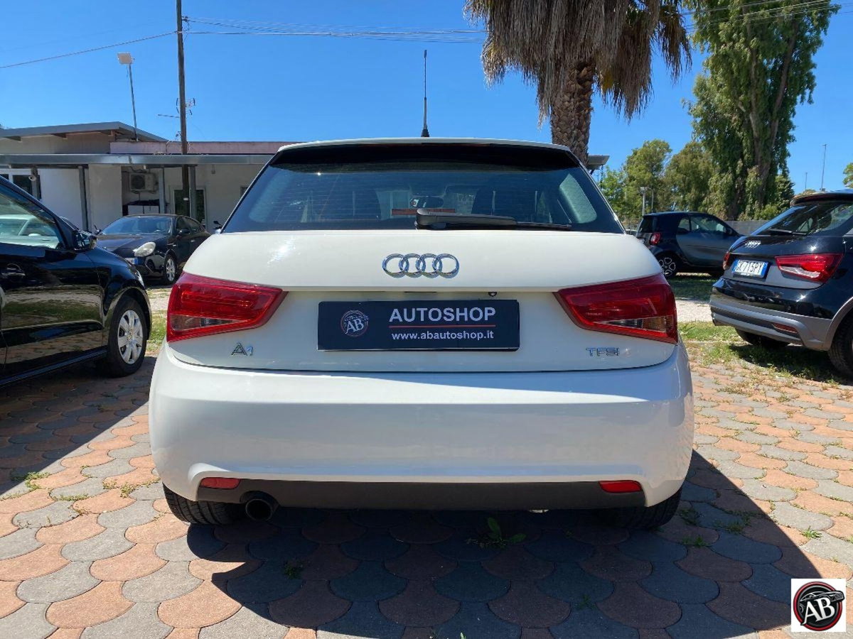 Audi A1 1.2 TFSI Ambition (8)