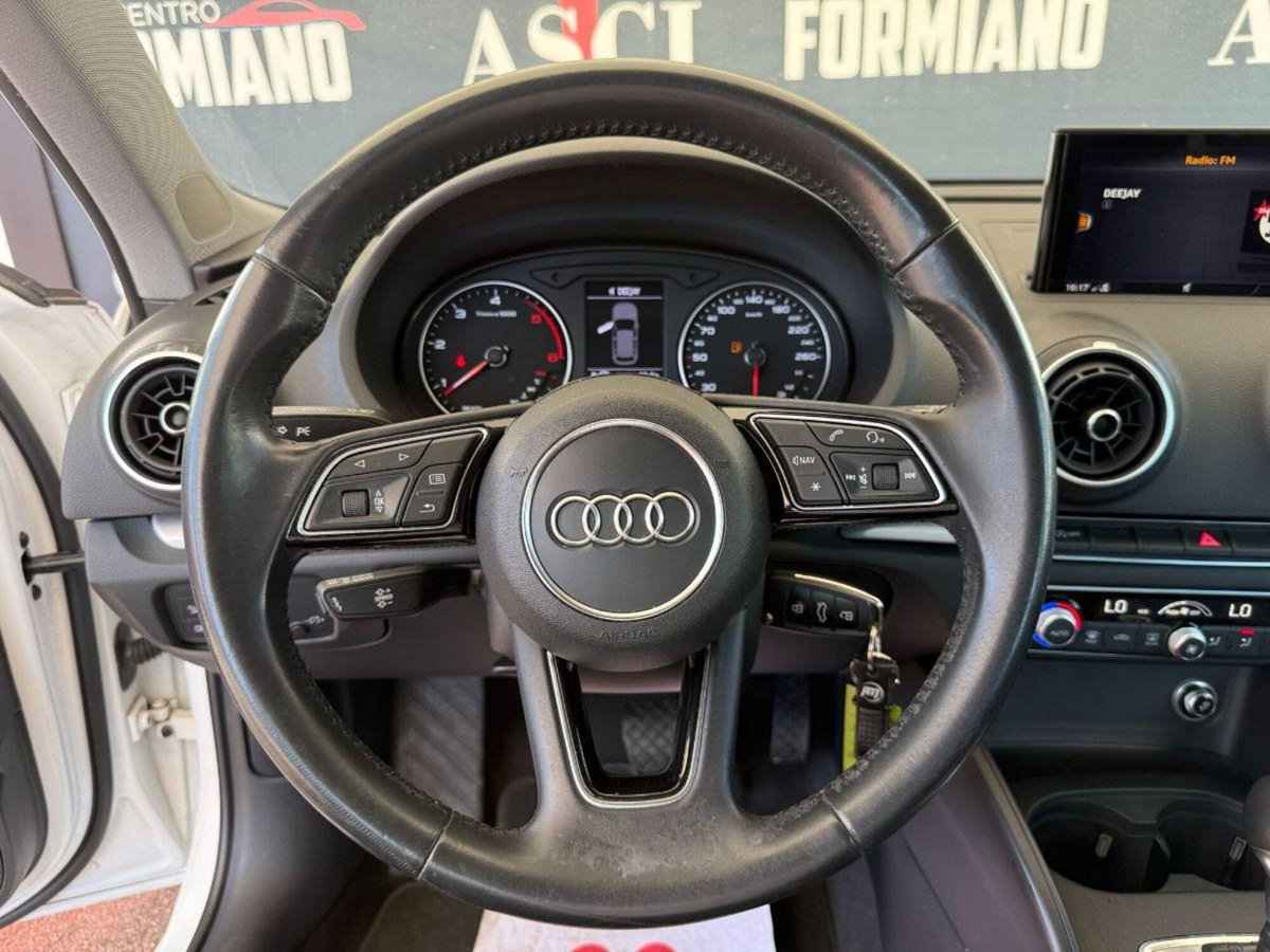 Audi A3 Sportback 30 TDI S tronic Admired (7)