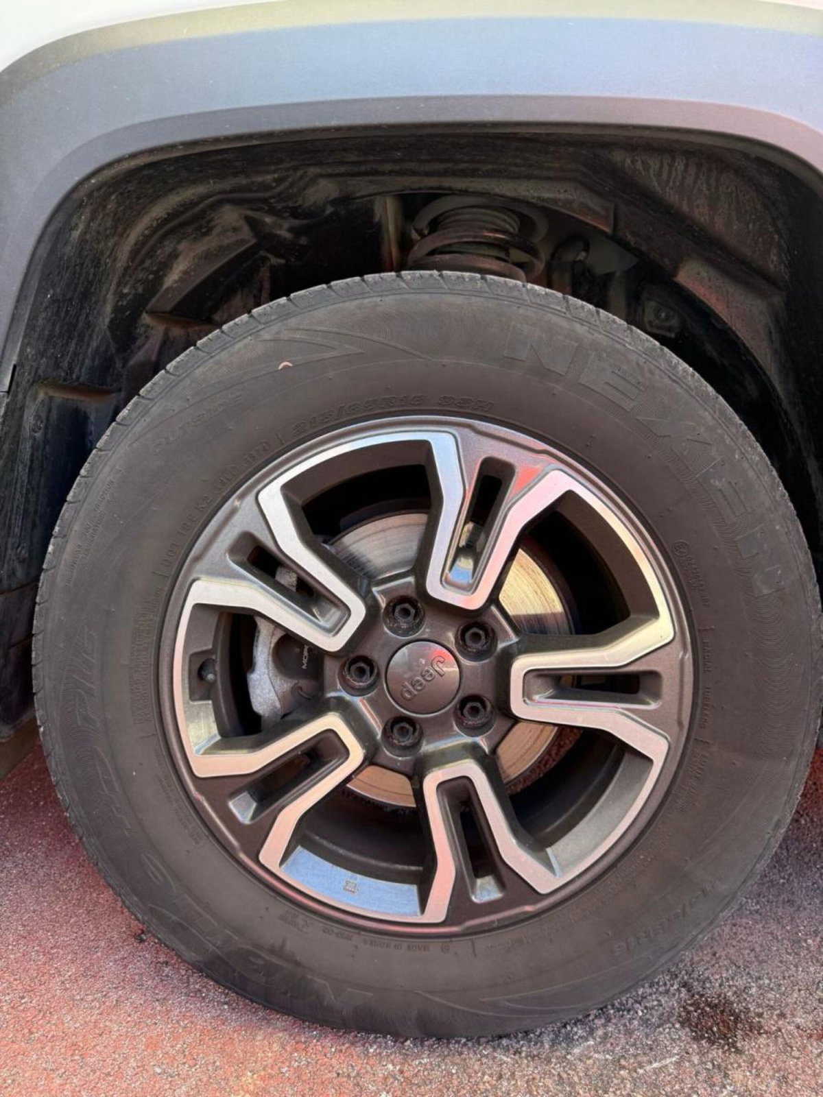 Jeep Renegade 1.6 Mjt DDCT 120 CV S (8)