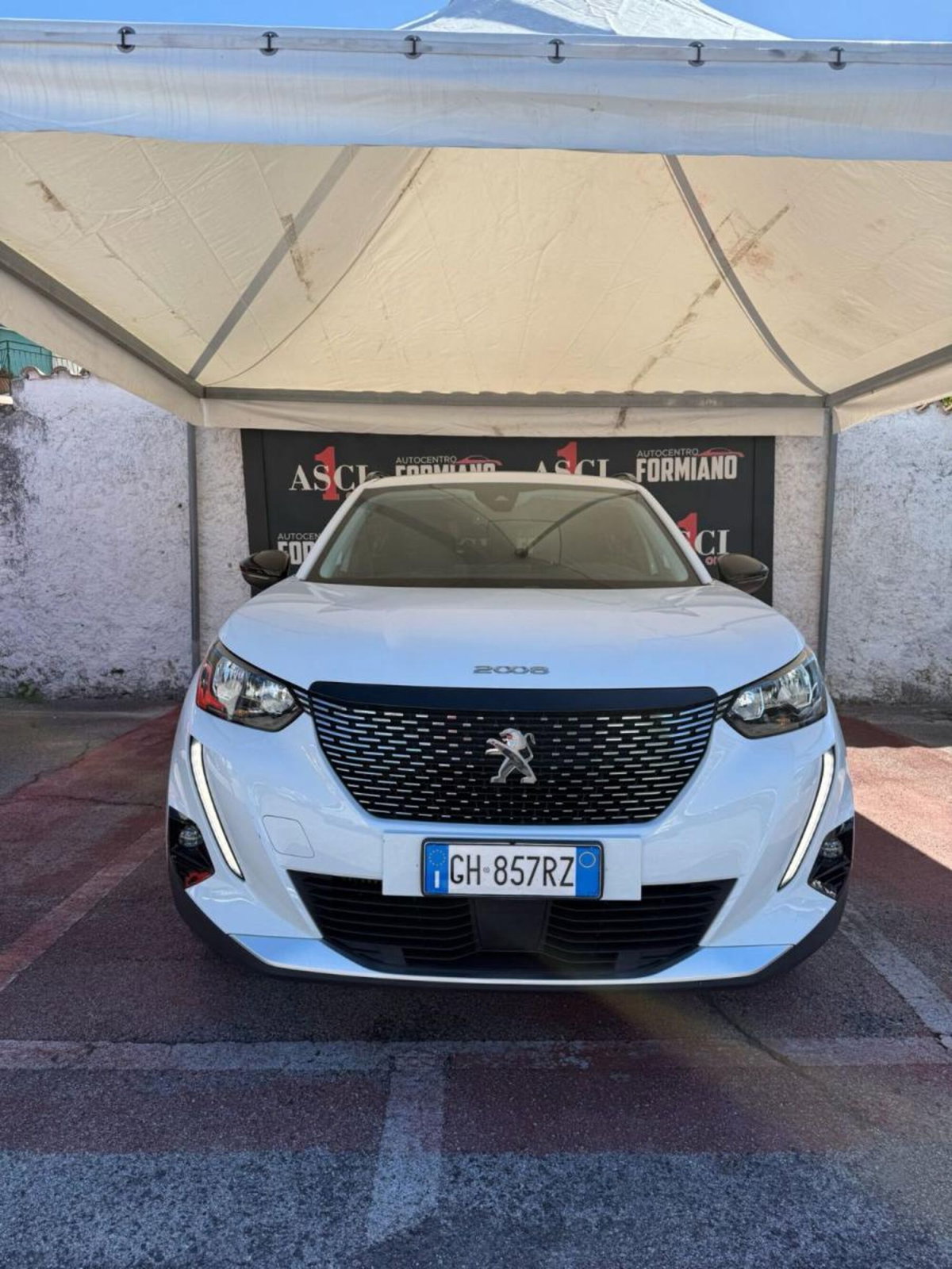 Peugeot 2008 PureTech 100 S&S Active (2)