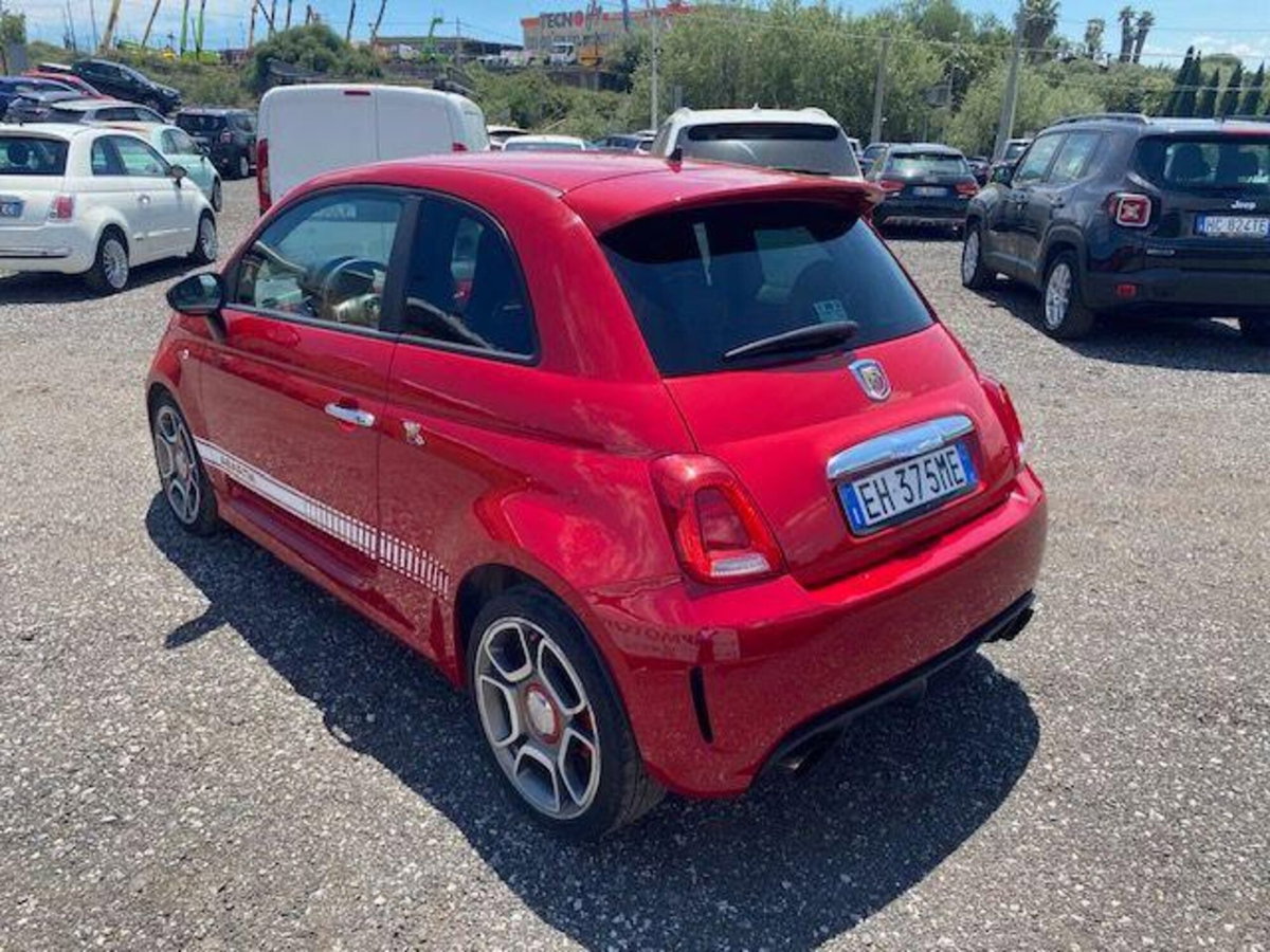 Abarth 500 1.4 Turbo T-Jet (4)