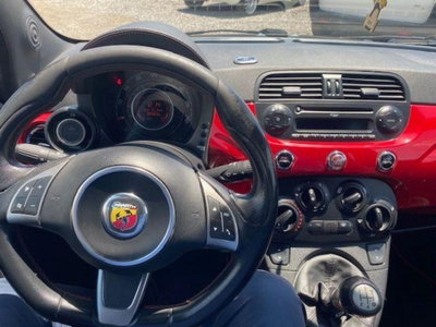 Abarth 500 1.4 Turbo T-Jet (9)