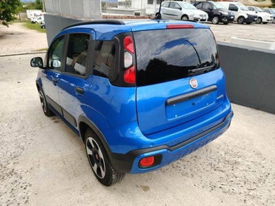 Fiat Panda 1.0 FireFly S&S Hybrid City Cross (16)