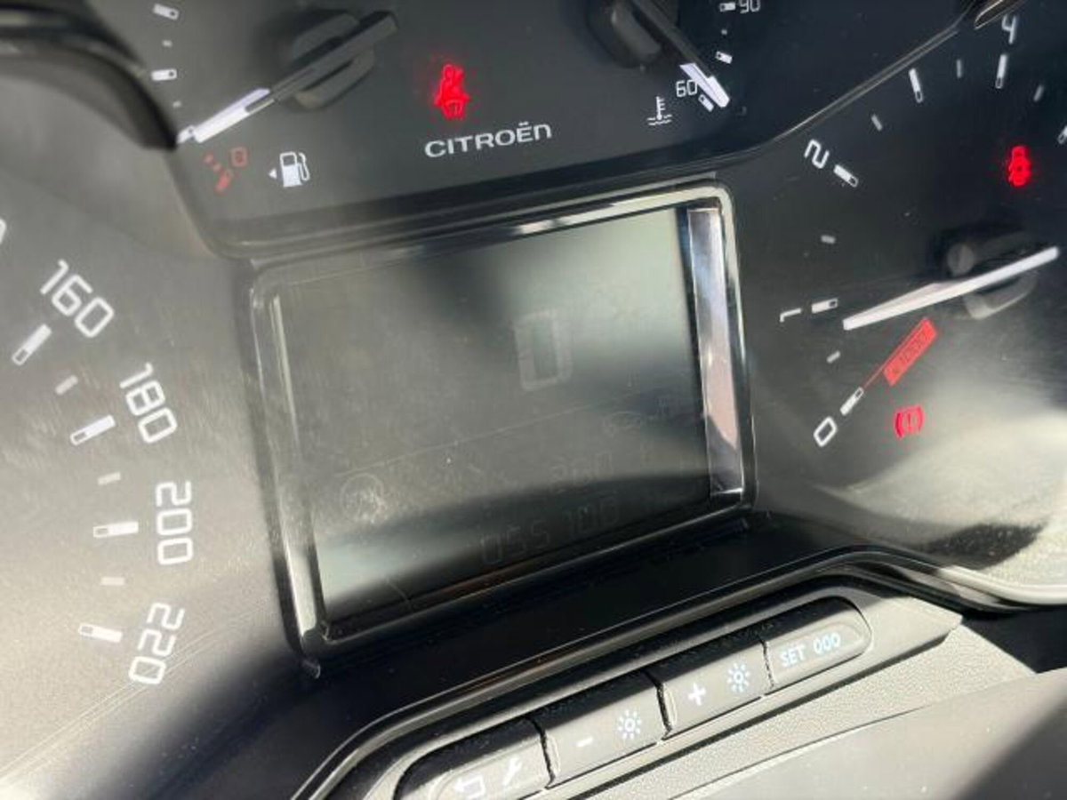 Citroen C3 1.2 puretech Max s&s 83cv neopatentati (12)