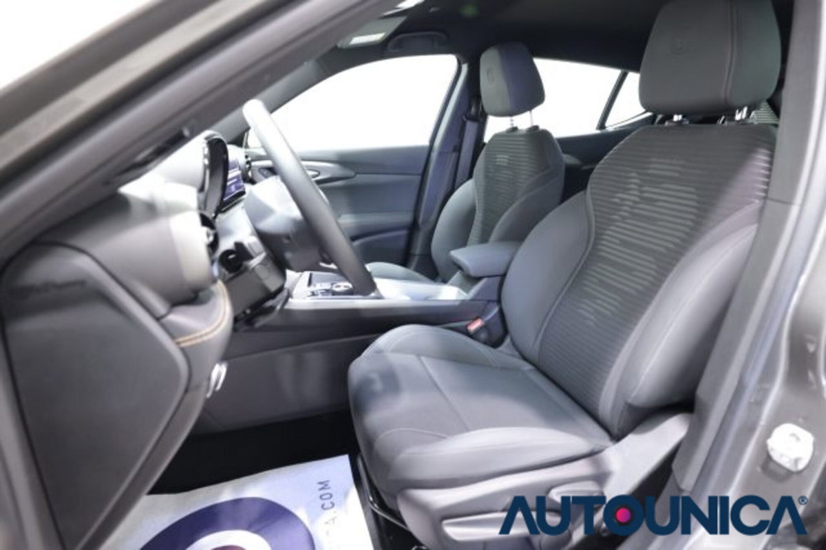 Alfa Romeo Tonale Tonale 1.5 160 CV MHEV TCT7 Ti (6)