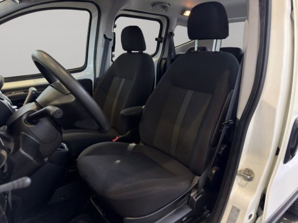 Fiat Qubo 1.4 8V 77 CV Easy Natural Power (14)