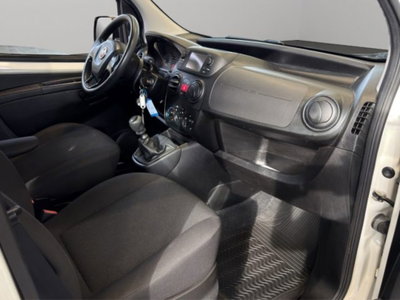 Fiat Qubo 1.4 8V 77 CV Easy Natural Power (9)