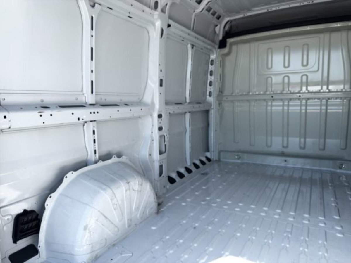 Fiat Ducato Furgone maxi 35 LH2 2.2 mjt3 140cv serie 9 (16)