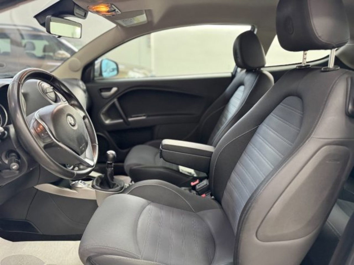 Alfa Romeo MiTo 1.3 JTDm 95 CV S&S Super (10)