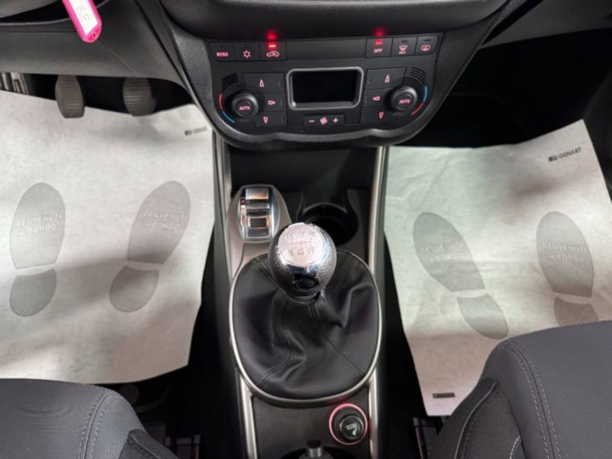 Alfa Romeo MiTo 1.3 JTDm 95 CV S&S Super (17)