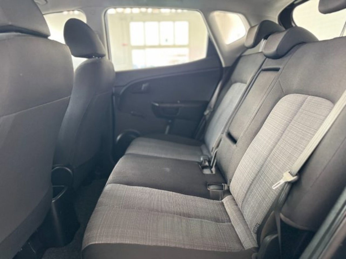 Kia Venga 1.4 CRDi 90CV Cool (14)