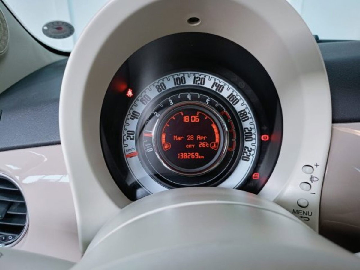 Fiat 500 1.2 Lounge (18)
