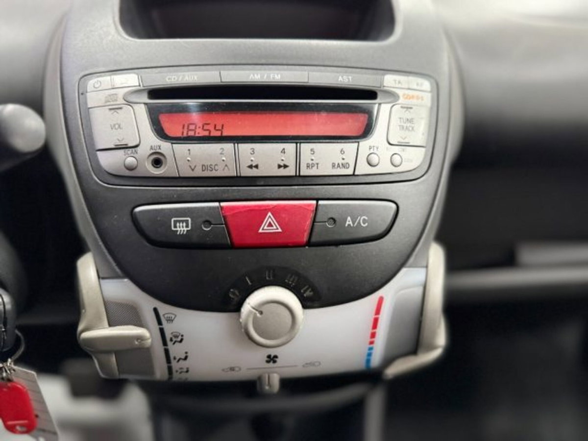 Citroen C1 1.0 5 porte airdream CMP-5 BAC1 (18)