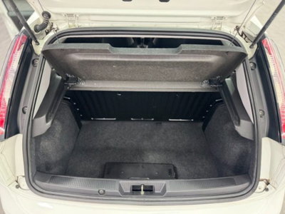 Fiat Punto 1.3 MJT 75CV 5 porte Van Pop 4 posti (13)
