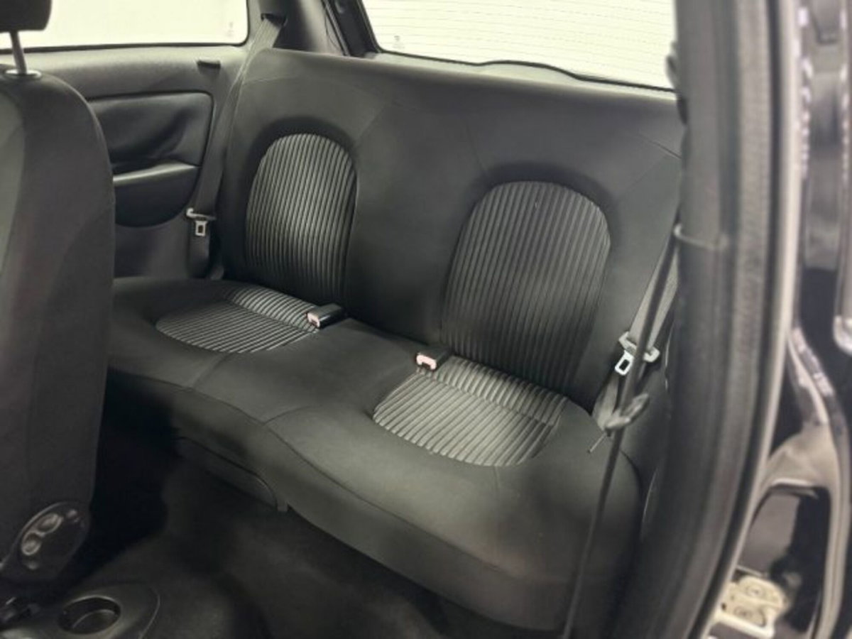 Lancia Ypsilon 1.2 Platino (12)