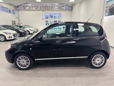 Lancia Ypsilon 1.2 Platino (8)