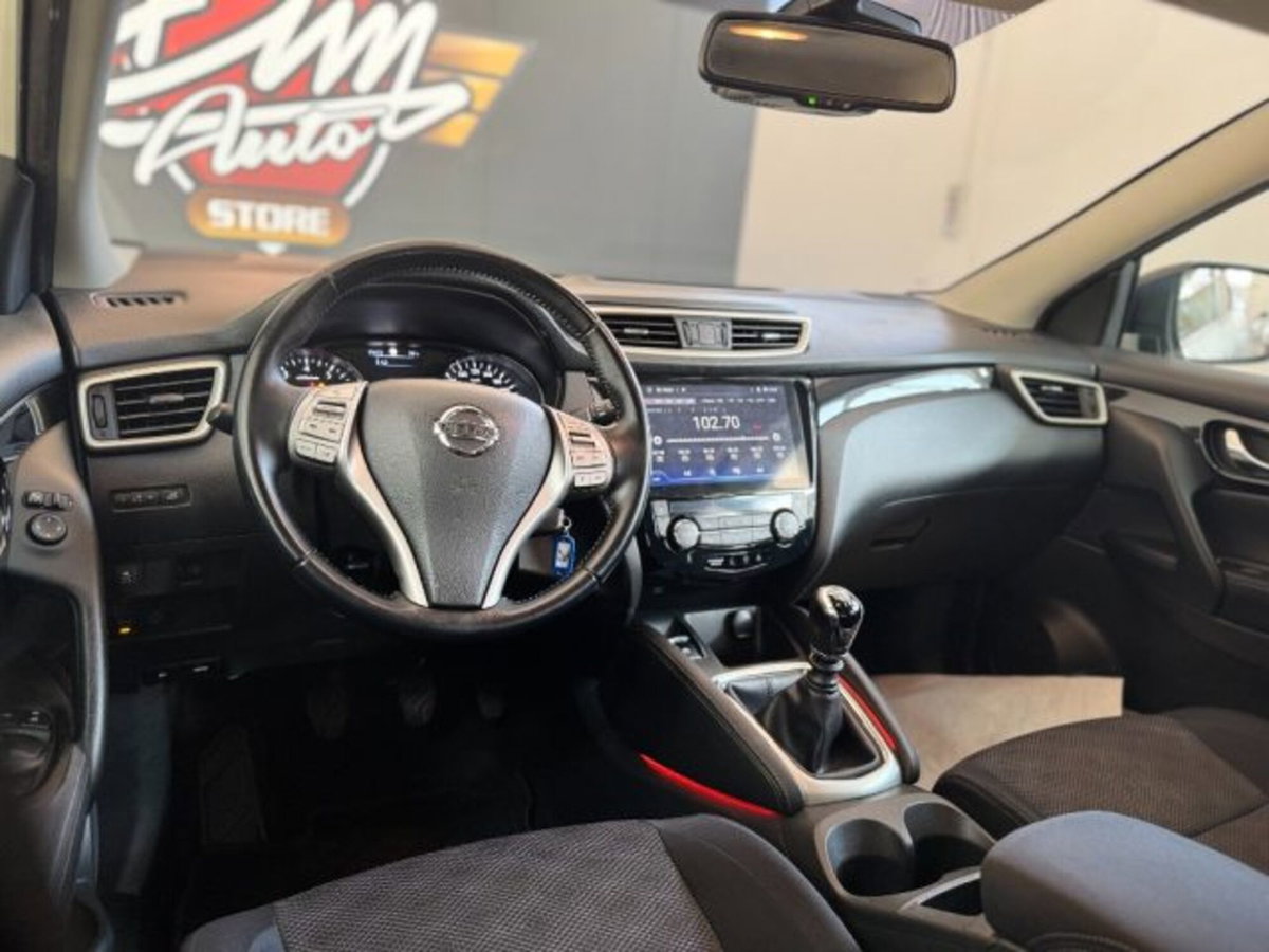 Nissan Qashqai 1.2 DIG-T Acenta (17)