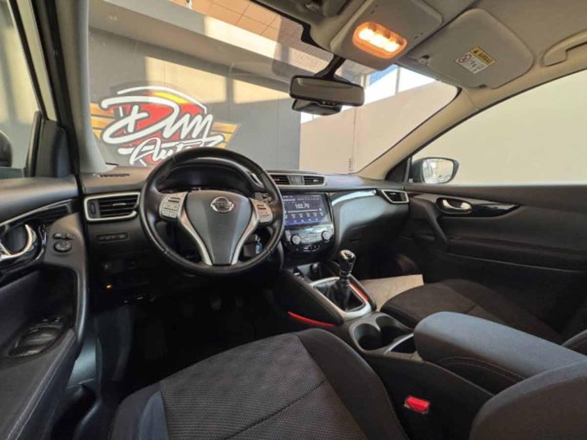 Nissan Qashqai 1.2 DIG-T Acenta (18)
