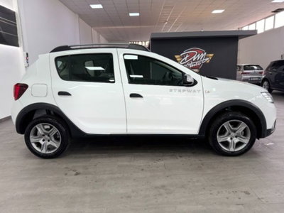 Dacia Sandero Stepway 1.5 dCi 8V 90CV (5)