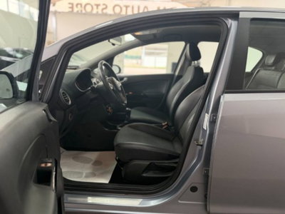 Opel Corsa 1.2 5 porte Cosmo (9)