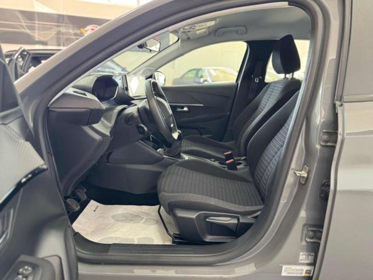 Peugeot 208 1.2 puretech Active s&s 75cv (13)