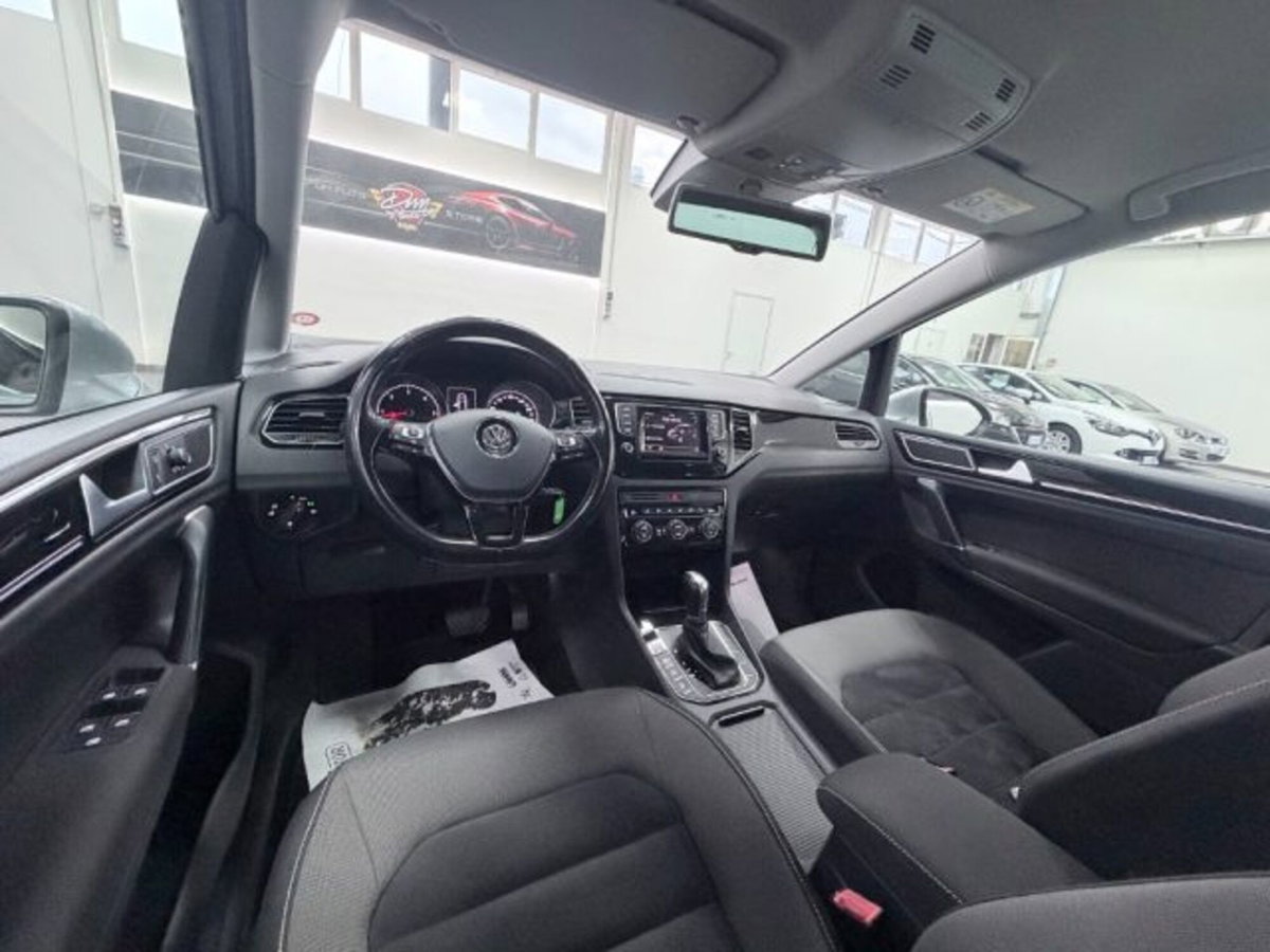 Volkswagen Golf Sportsvan 2.0 TDI Highline BlueMotion Technology (18)