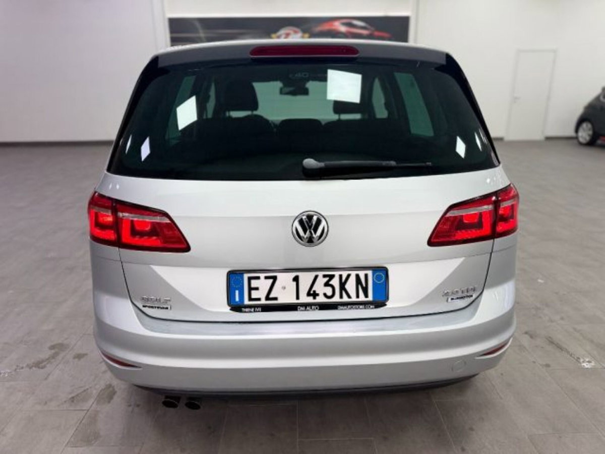 Volkswagen Golf Sportsvan 2.0 TDI Highline BlueMotion Technology (6)