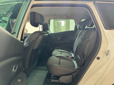 Renault Grand Scénic 1.6 dci energy Bose 160cv edc (13)
