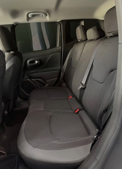 Jeep Renegade 1.6 Mjt 130 CV Limited (17)