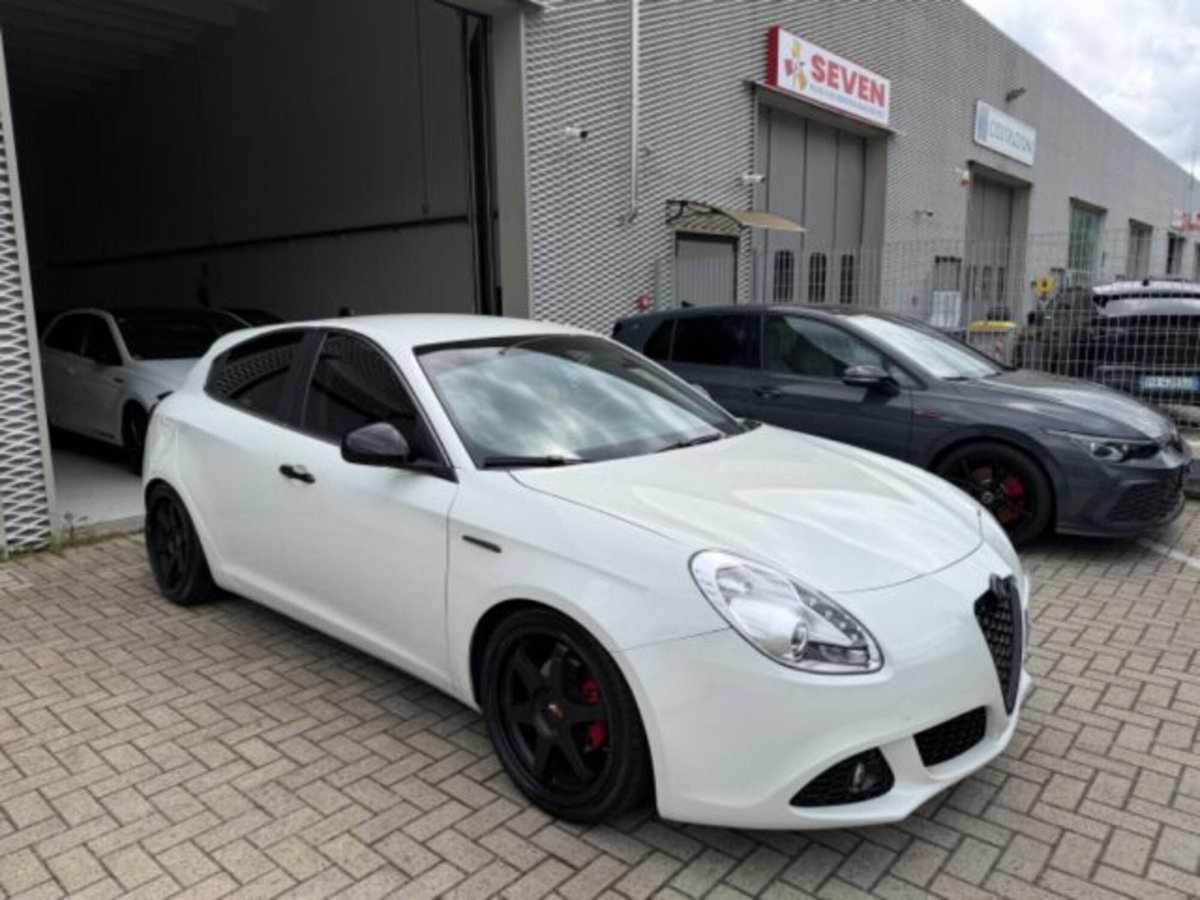 Alfa Romeo Giulietta 1.4 Turbo Distinctive 120cv (5)