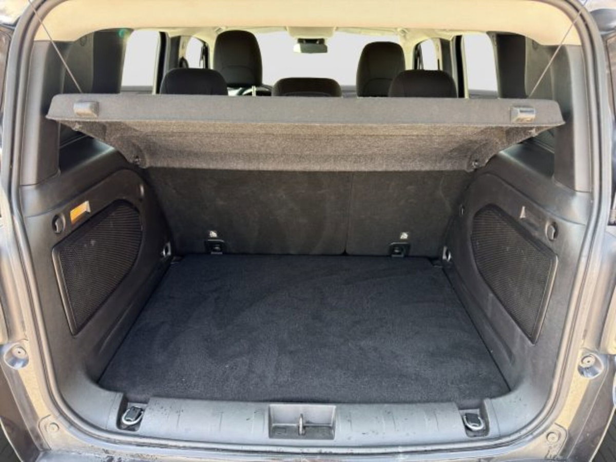 Jeep Renegade 1.6 Mjt 120 CV Limited (14)